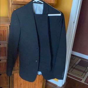 Men’s suit